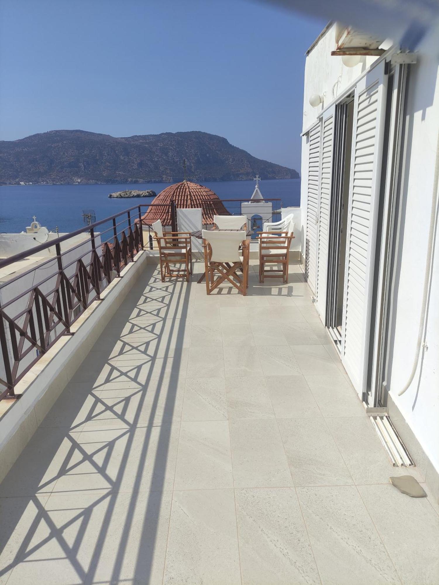 Mina Apartments Kárpathos Eksteriør bilde
